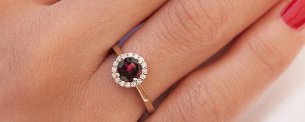 Bague grenat